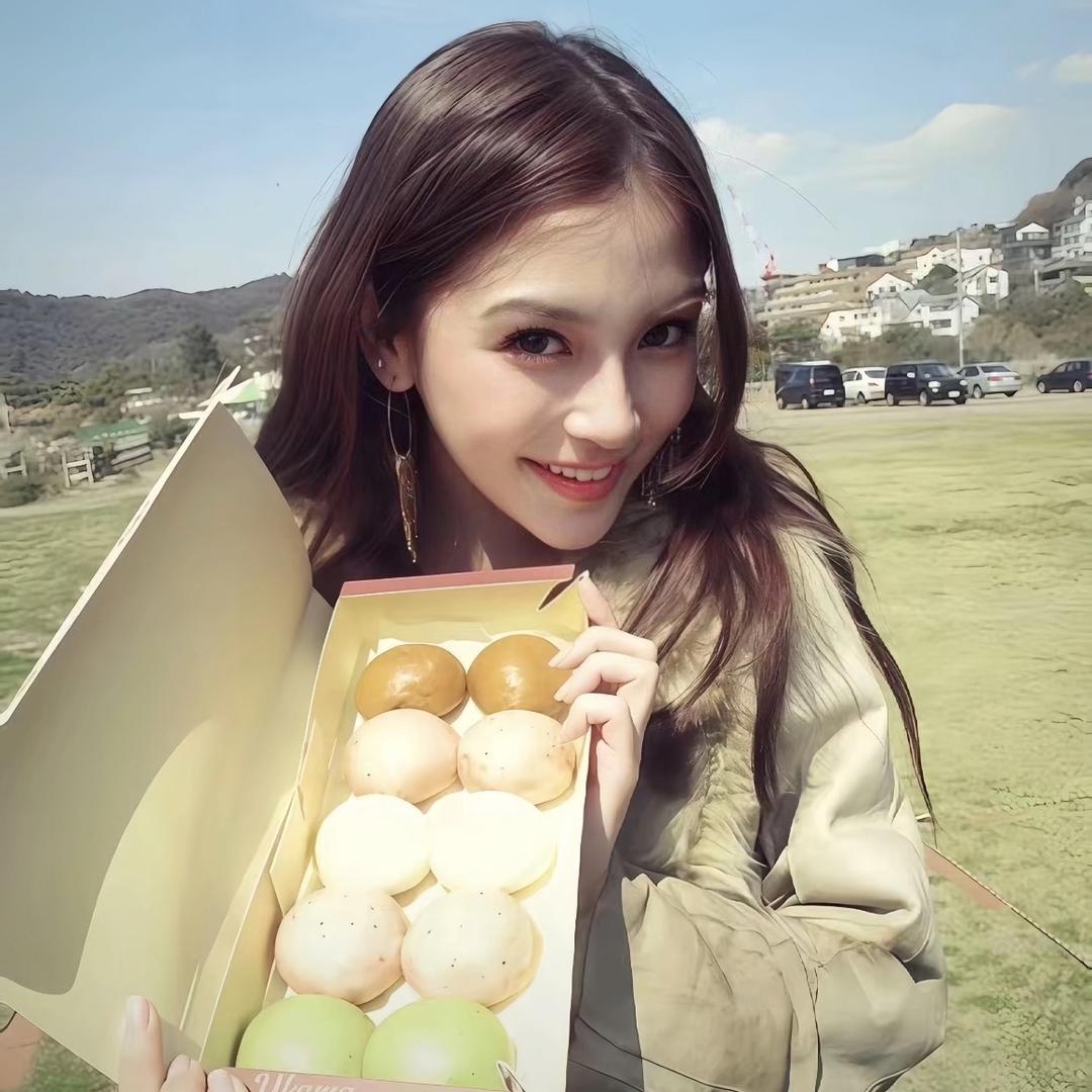 快乐健康自信小美女