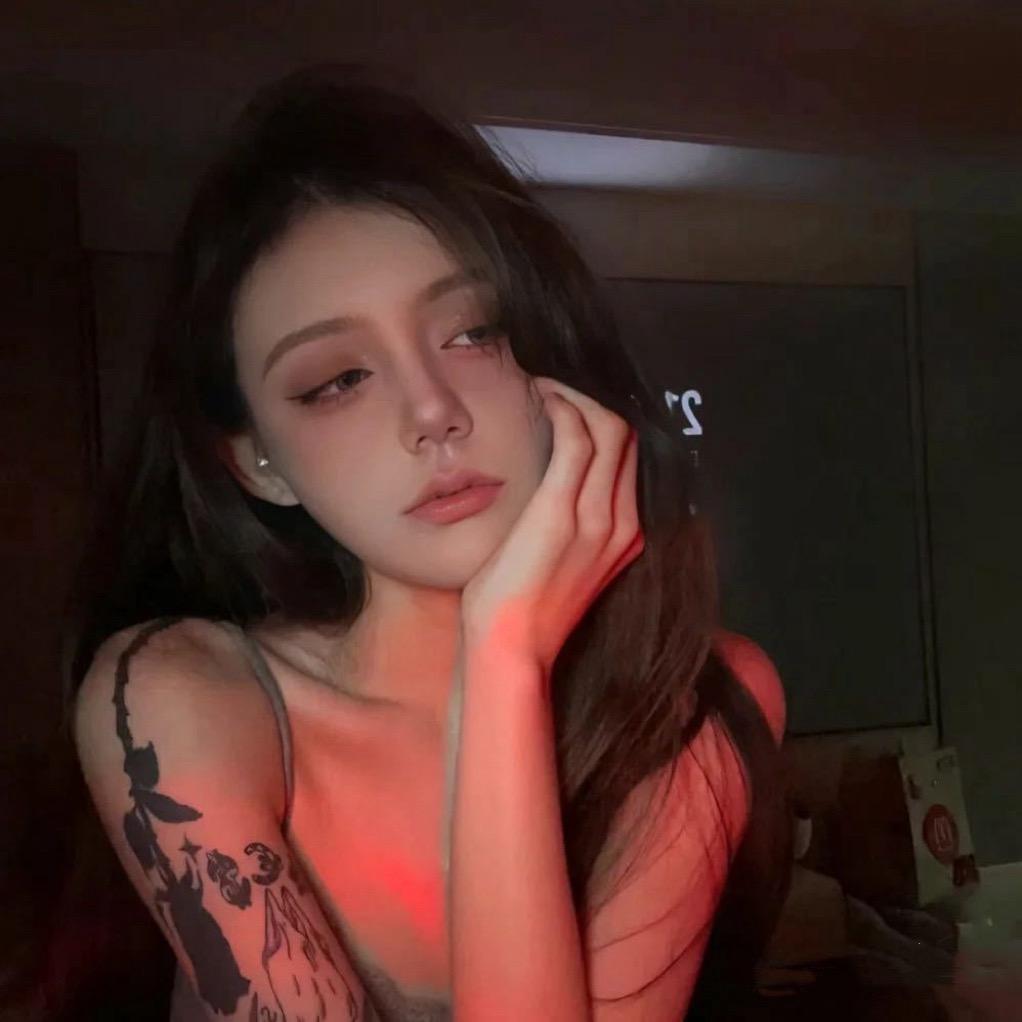 柒柒
