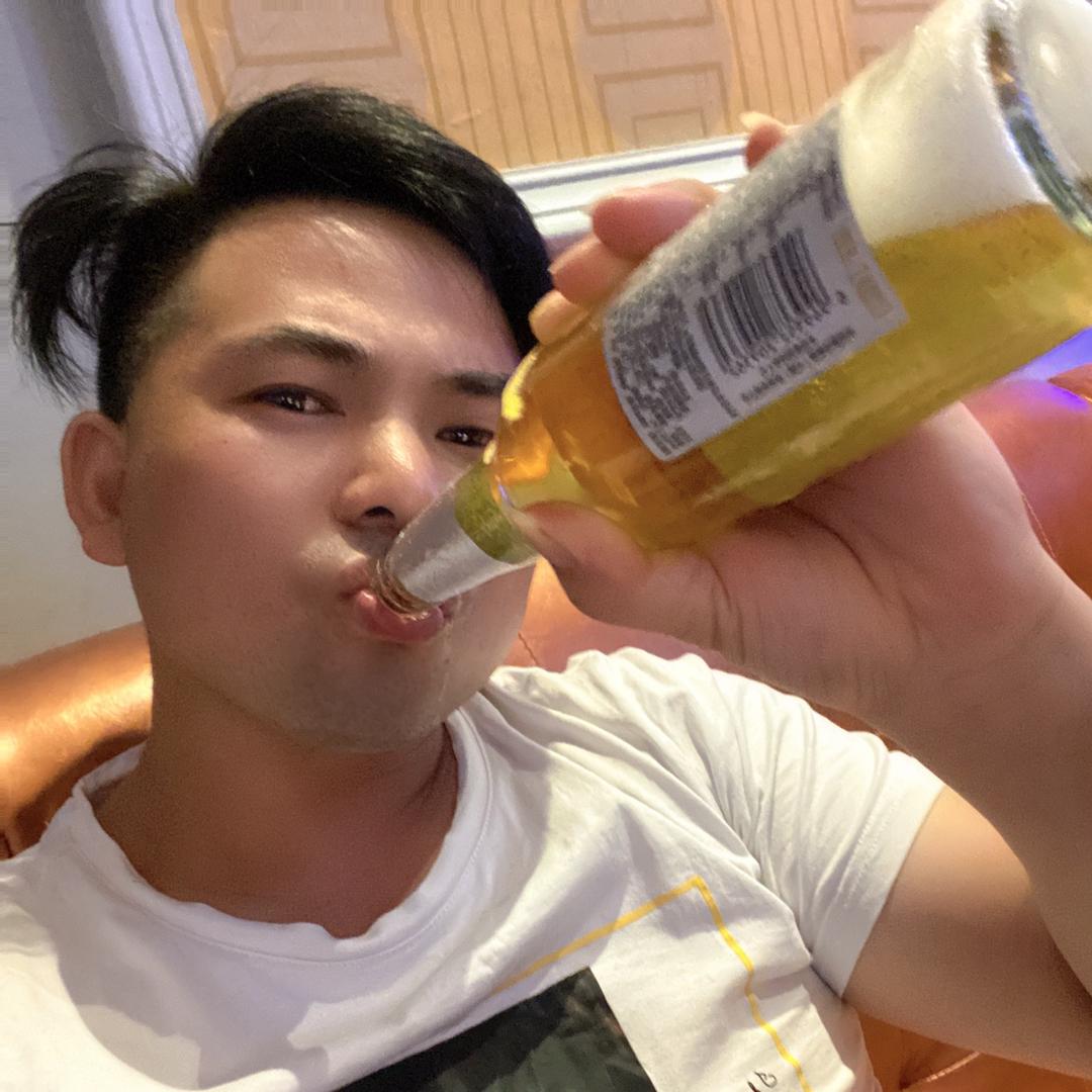 dsj.ai.a.yuan~港多的是泪！