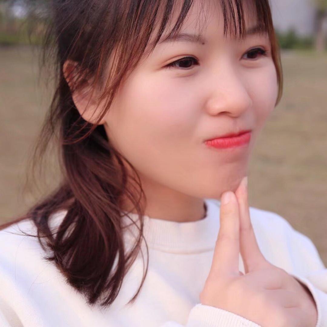 小灰灰吖