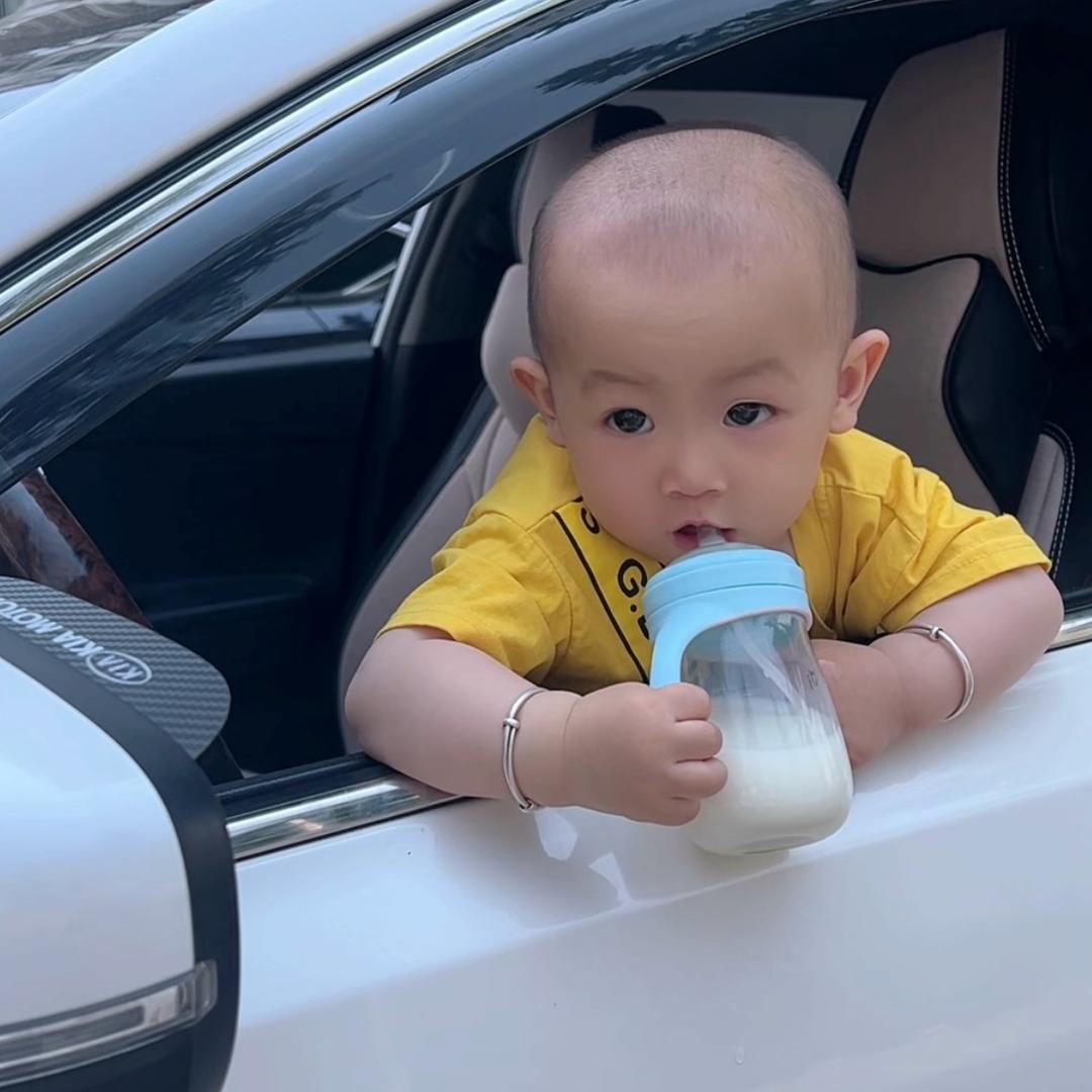 奕航麻麻