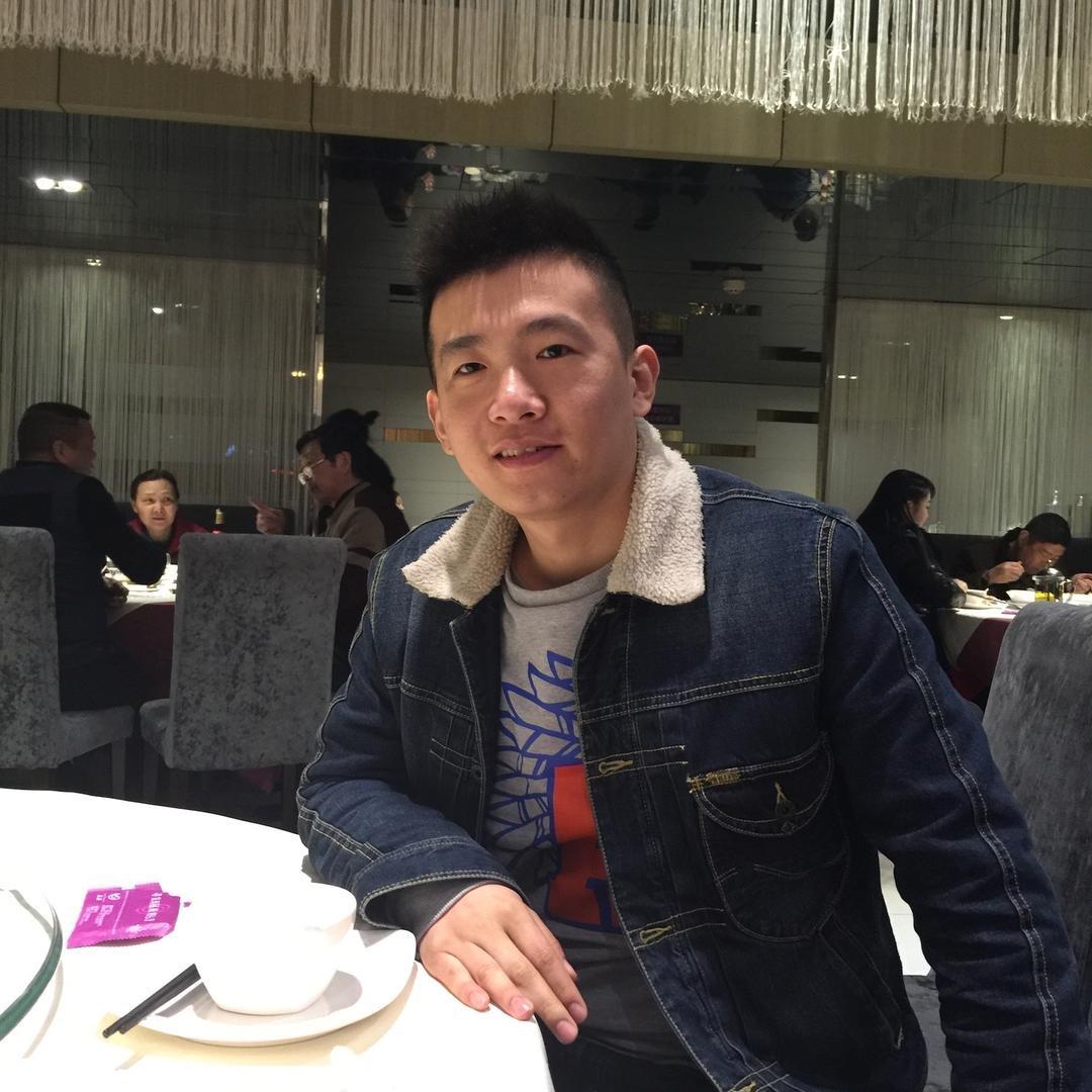 龙宝羽毛球