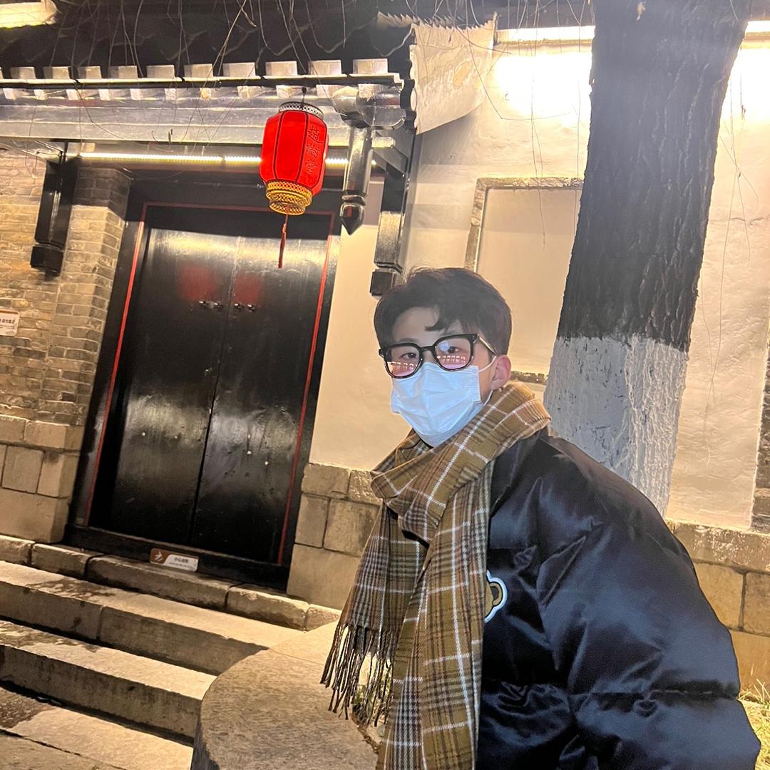 Leonzio阿政