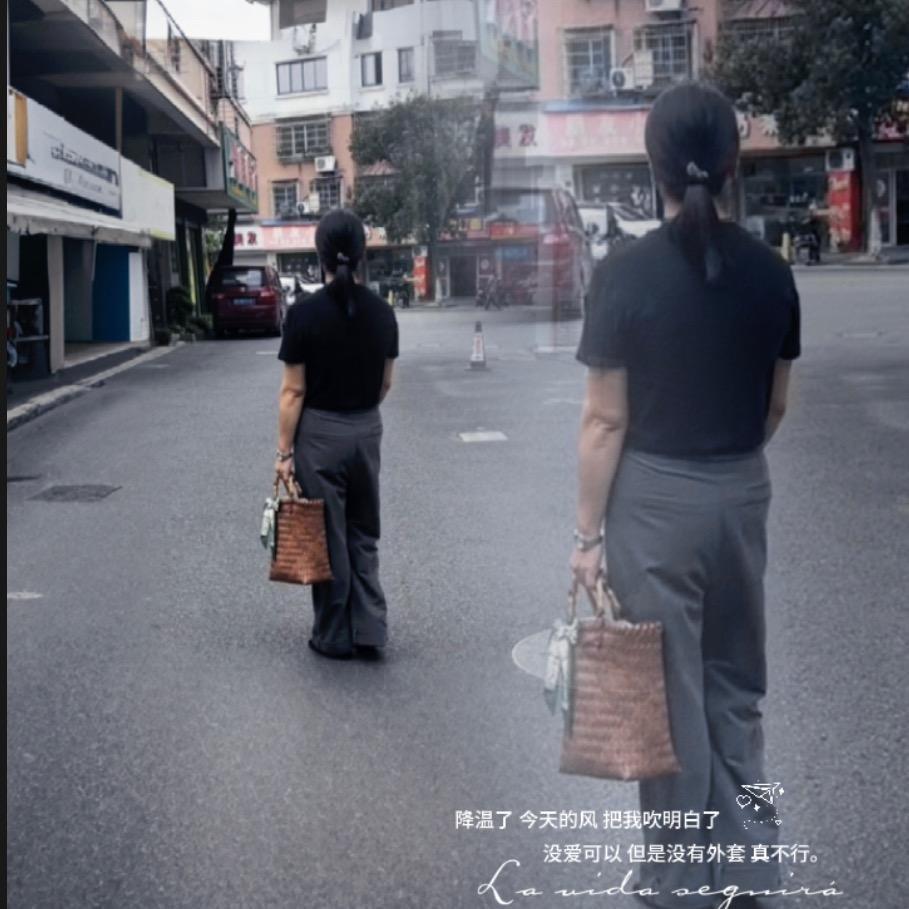窗外