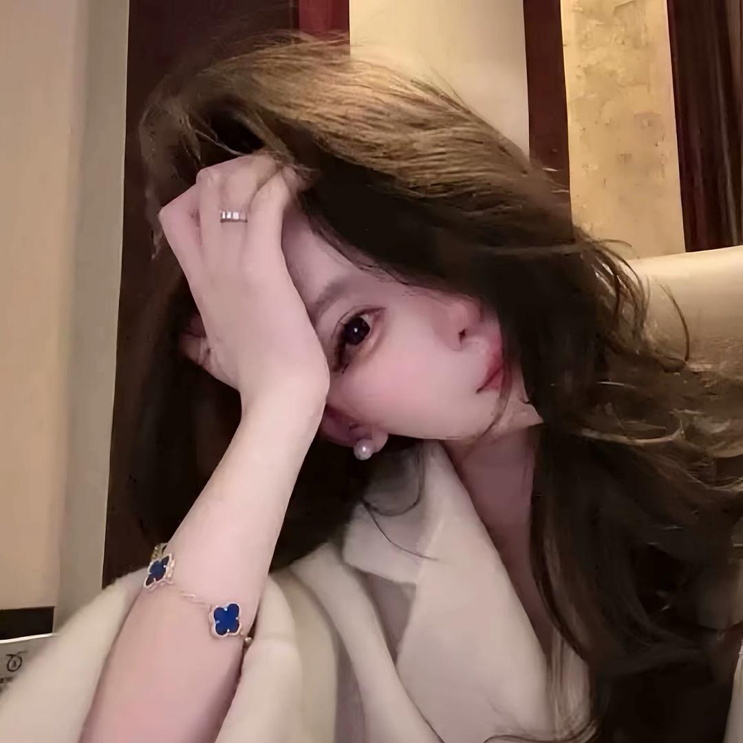 娜せぃ