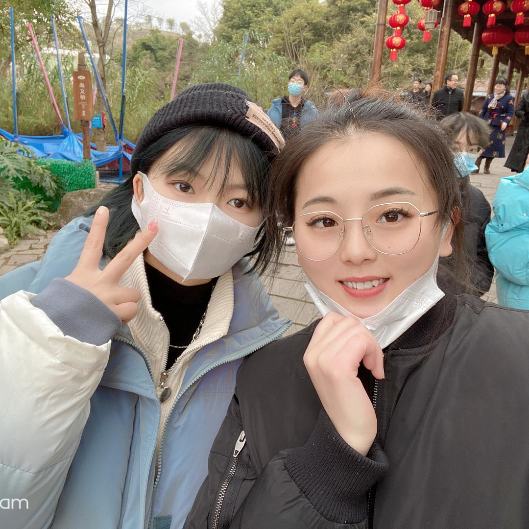 姐妹苗圃