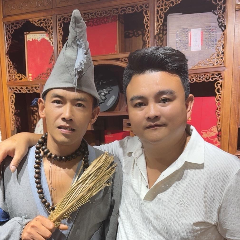 老安逸🈯️安顺东哥