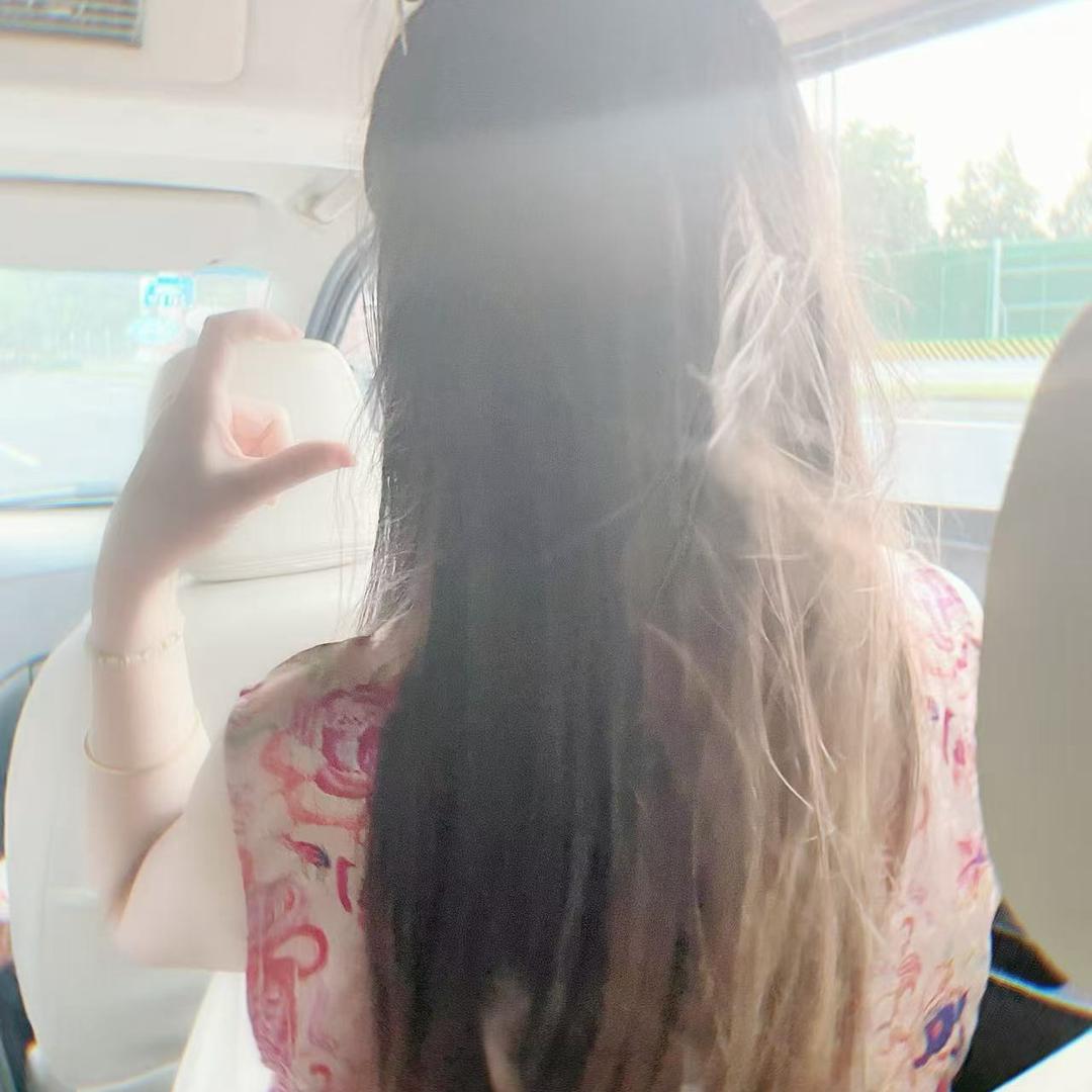 Lin⇔_ᥫᩣ💞