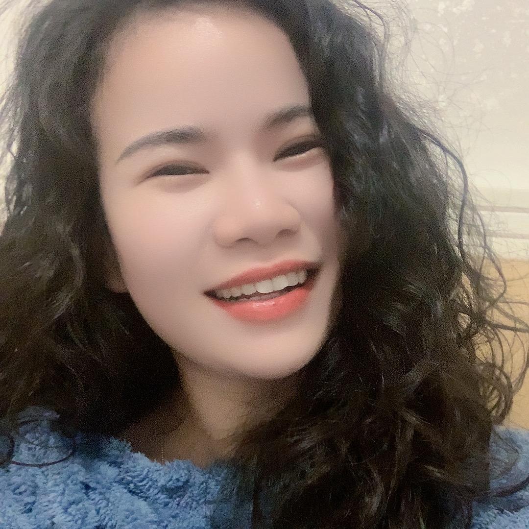 㣻氼