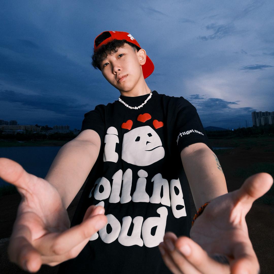 我是帅哥ᐕ)⁾⁾