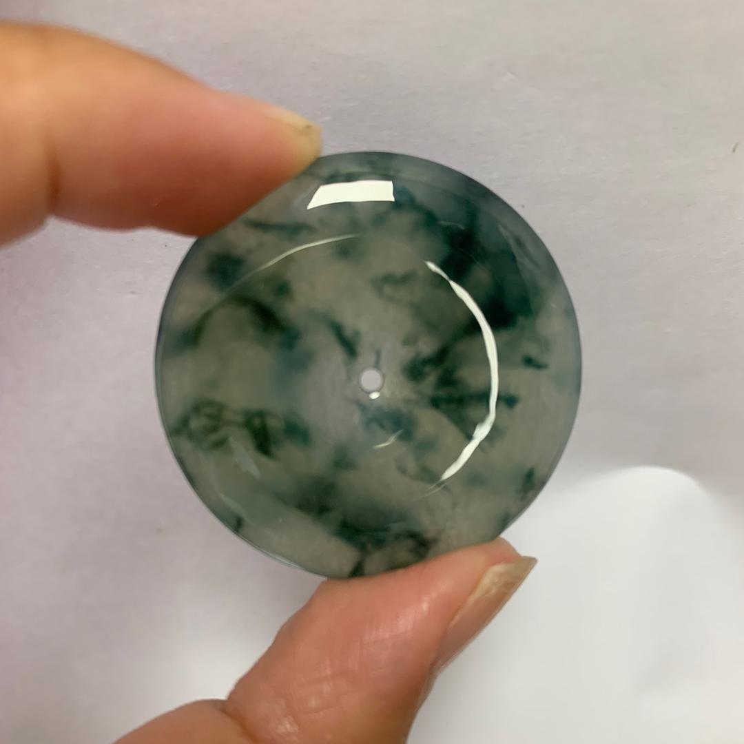 悦辰珠宝专柜