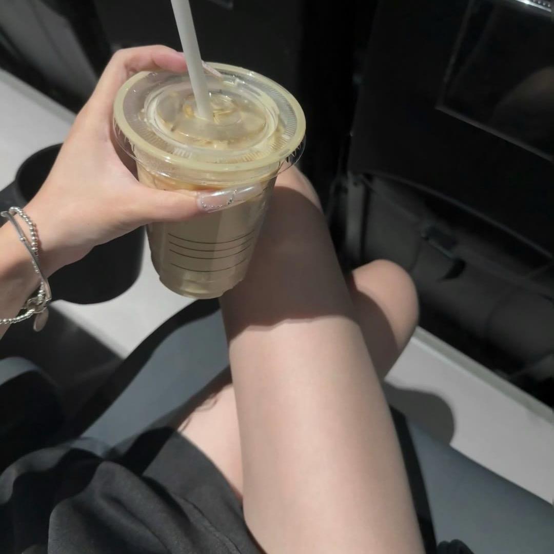 小脑虎爱磕糖