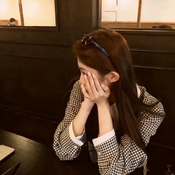 👧🏻¹⁹⁹⁴ฅ