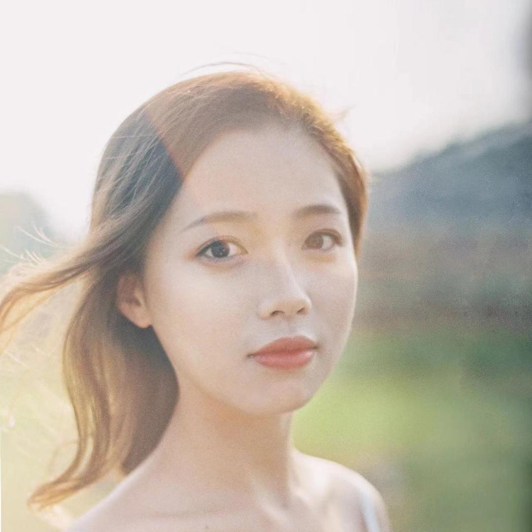 恩恩修护紧致护肤