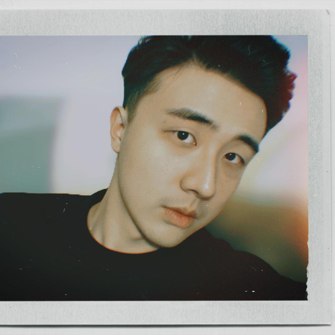 搞笑男