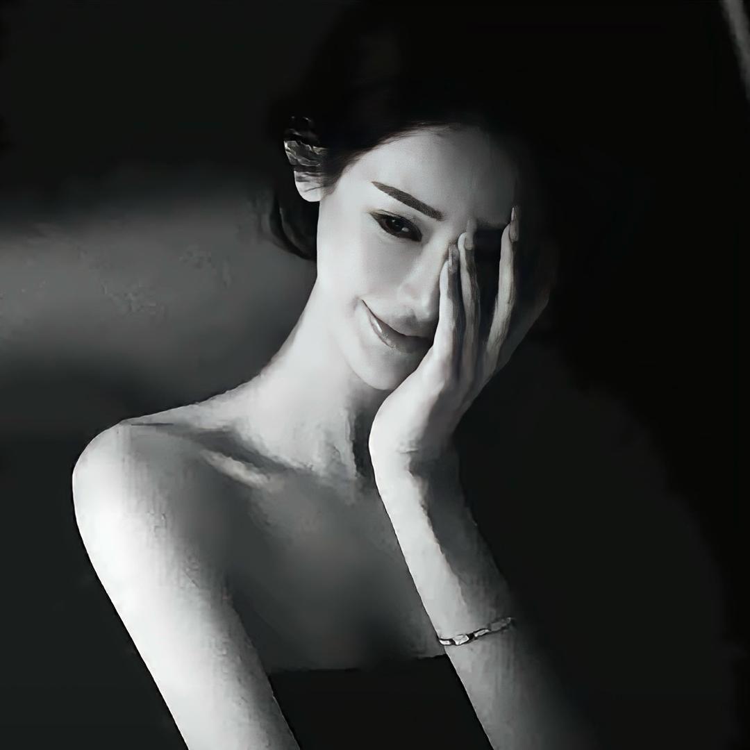 南辞.