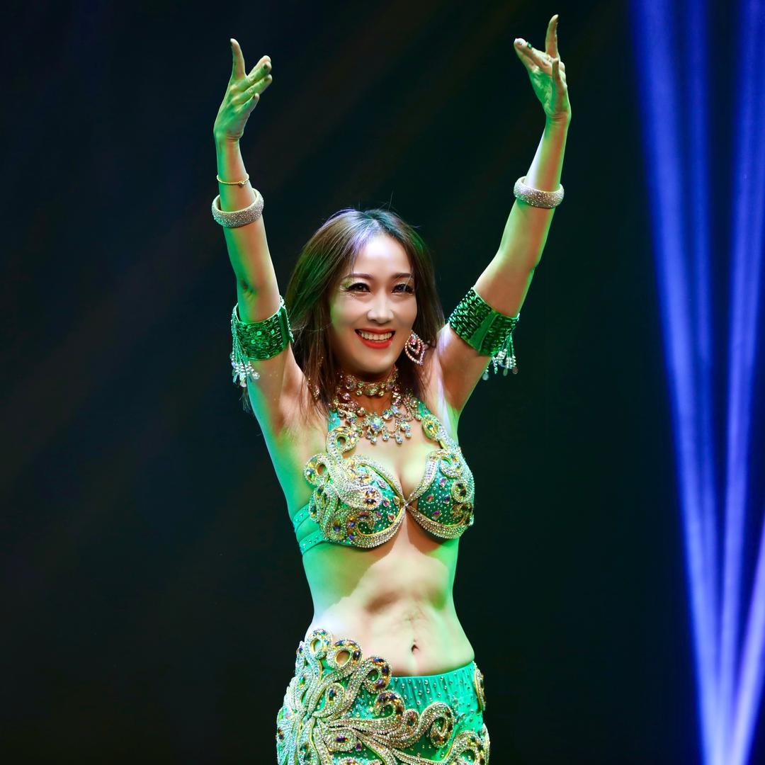 云