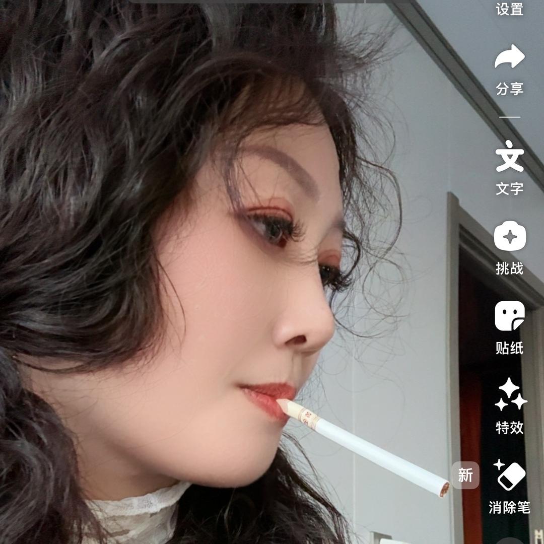 春天的百合
