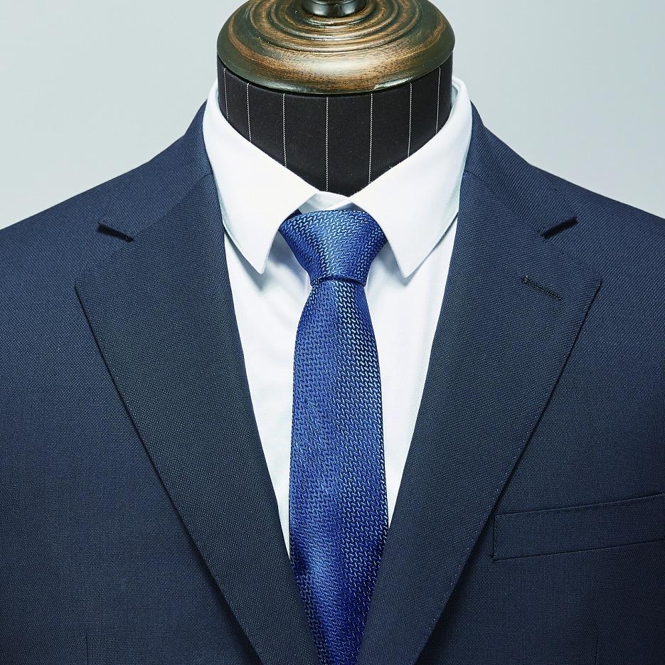 萨利派定制西服