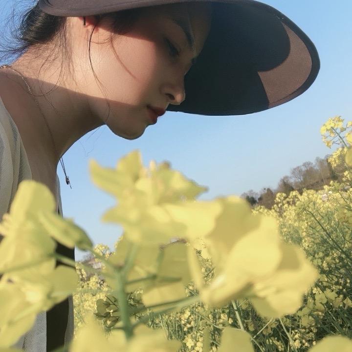 王果果哼