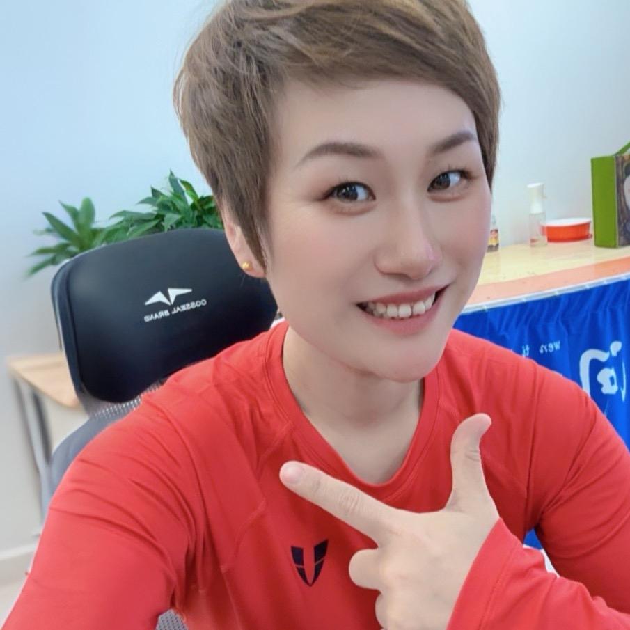 王哪跑👣👣