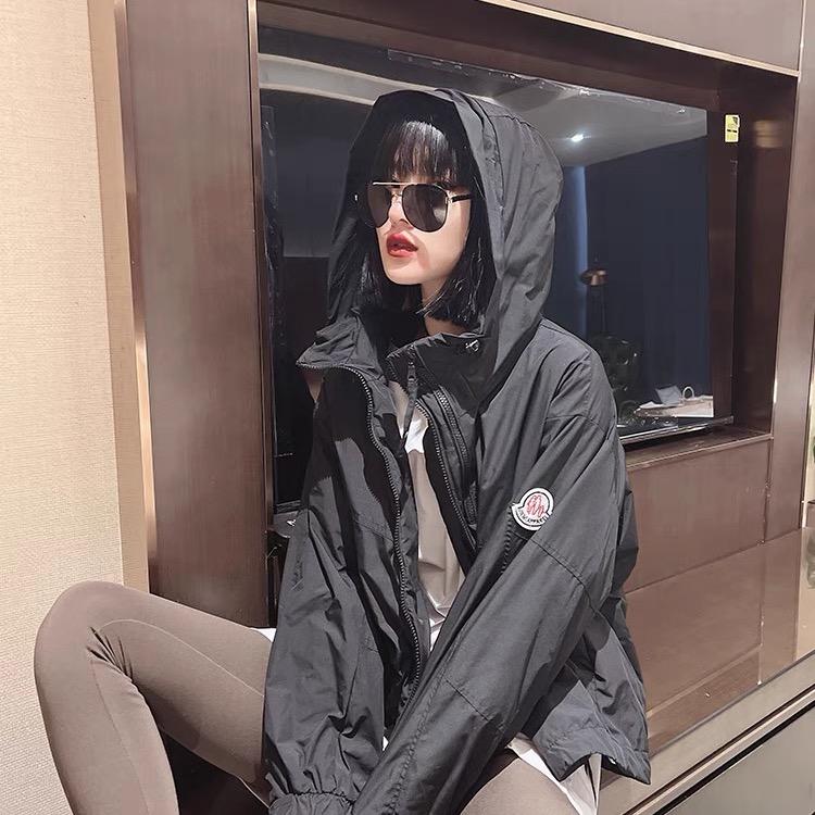 时髦喵女装小店