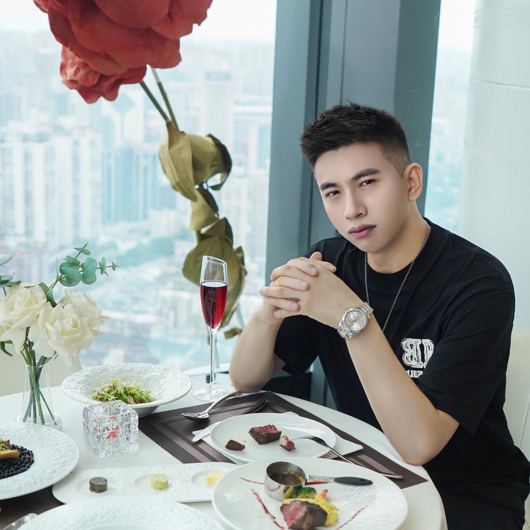 小汪哥精致男装