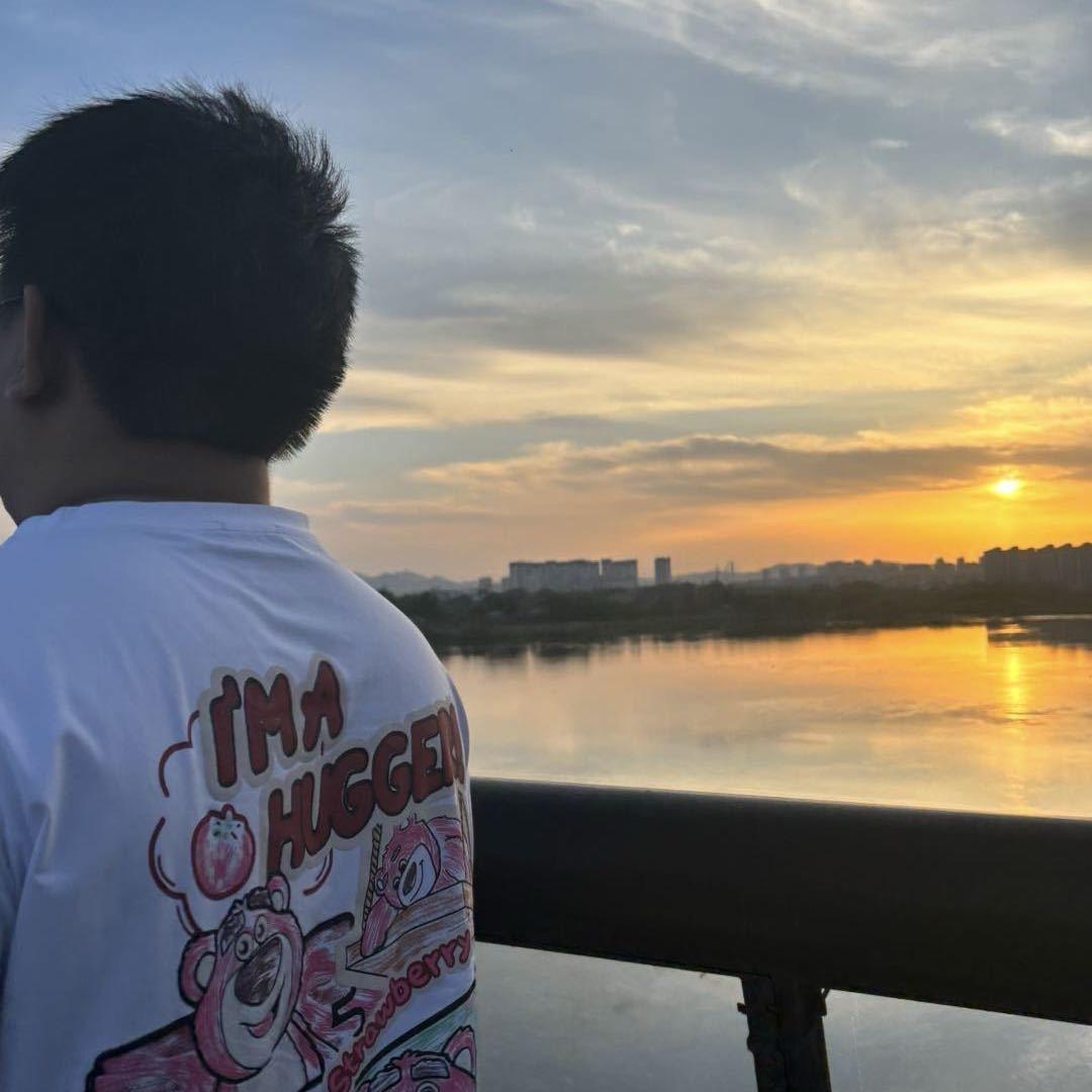 费费🌞