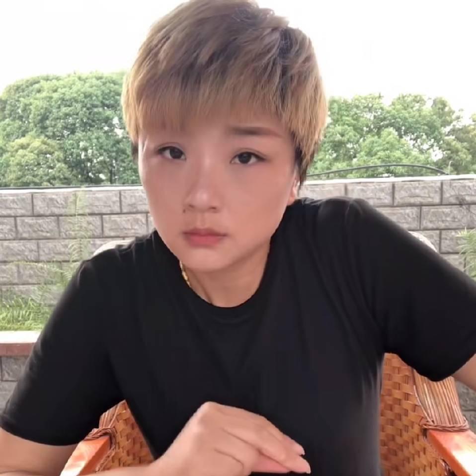 周恶霸【9527】