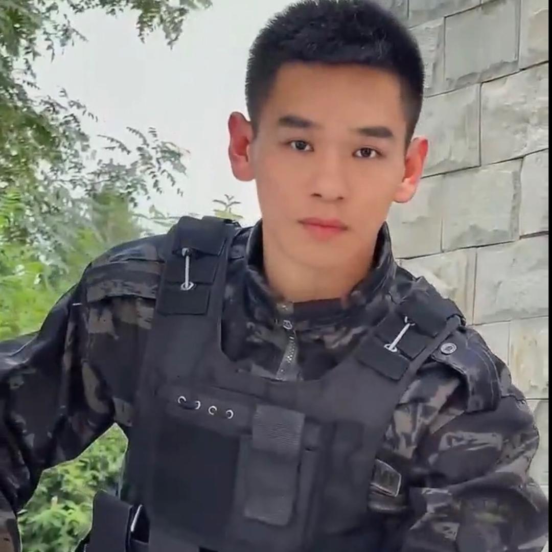 异界圣皇