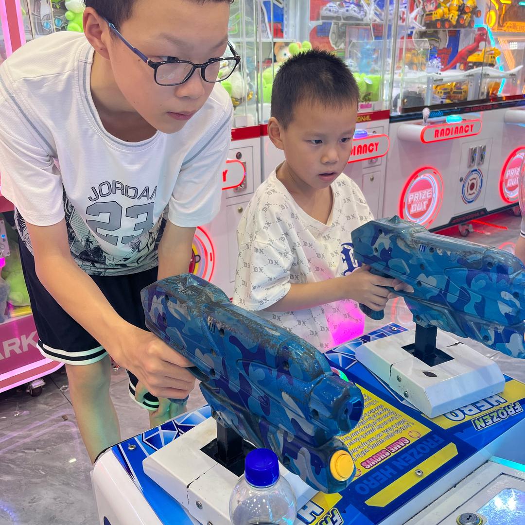 A摇摆哥