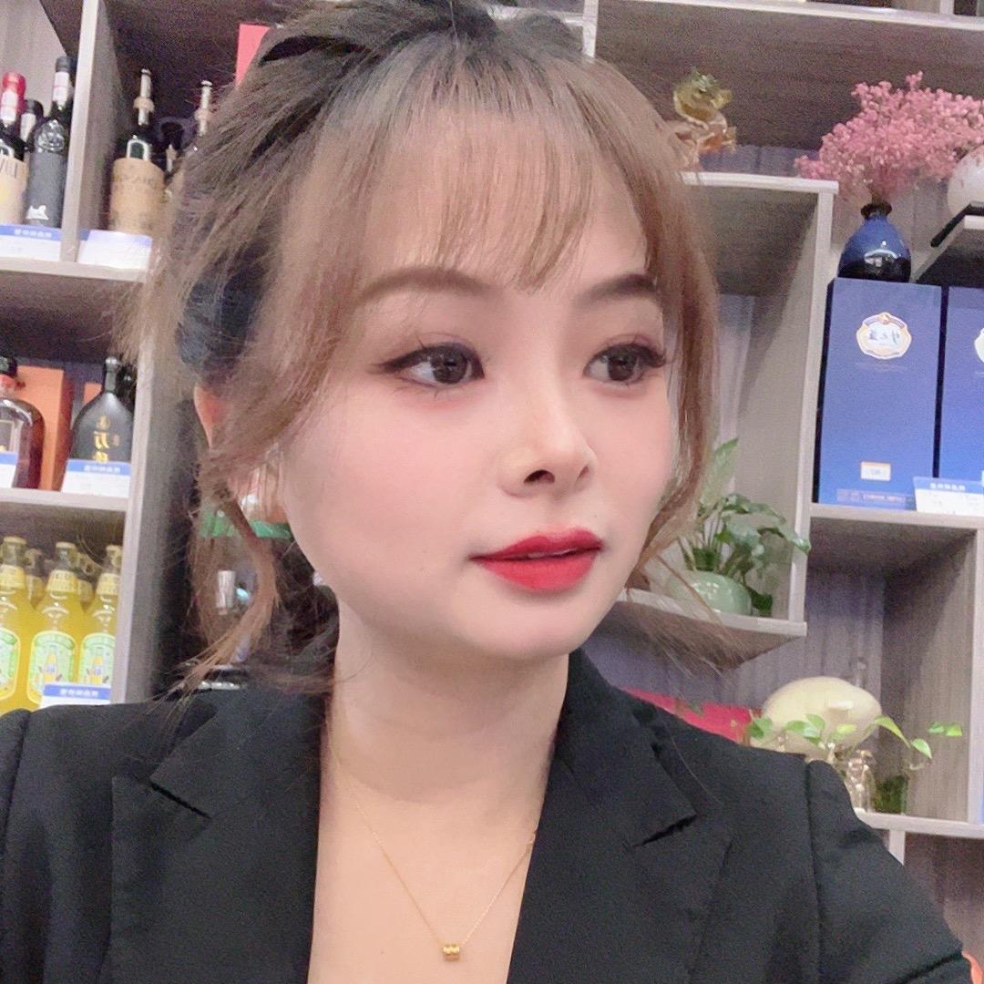 西园大酒店中餐厅小丽