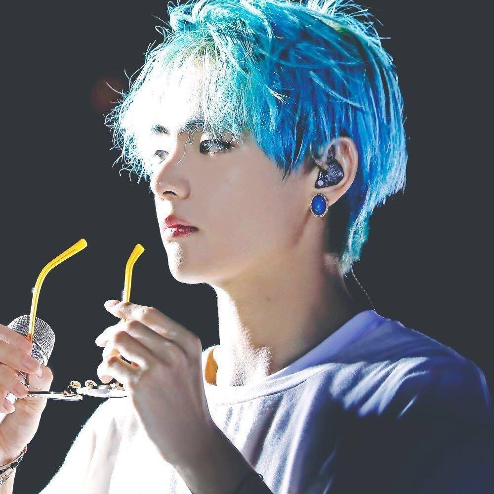 V☆〜（ゝ。∂）