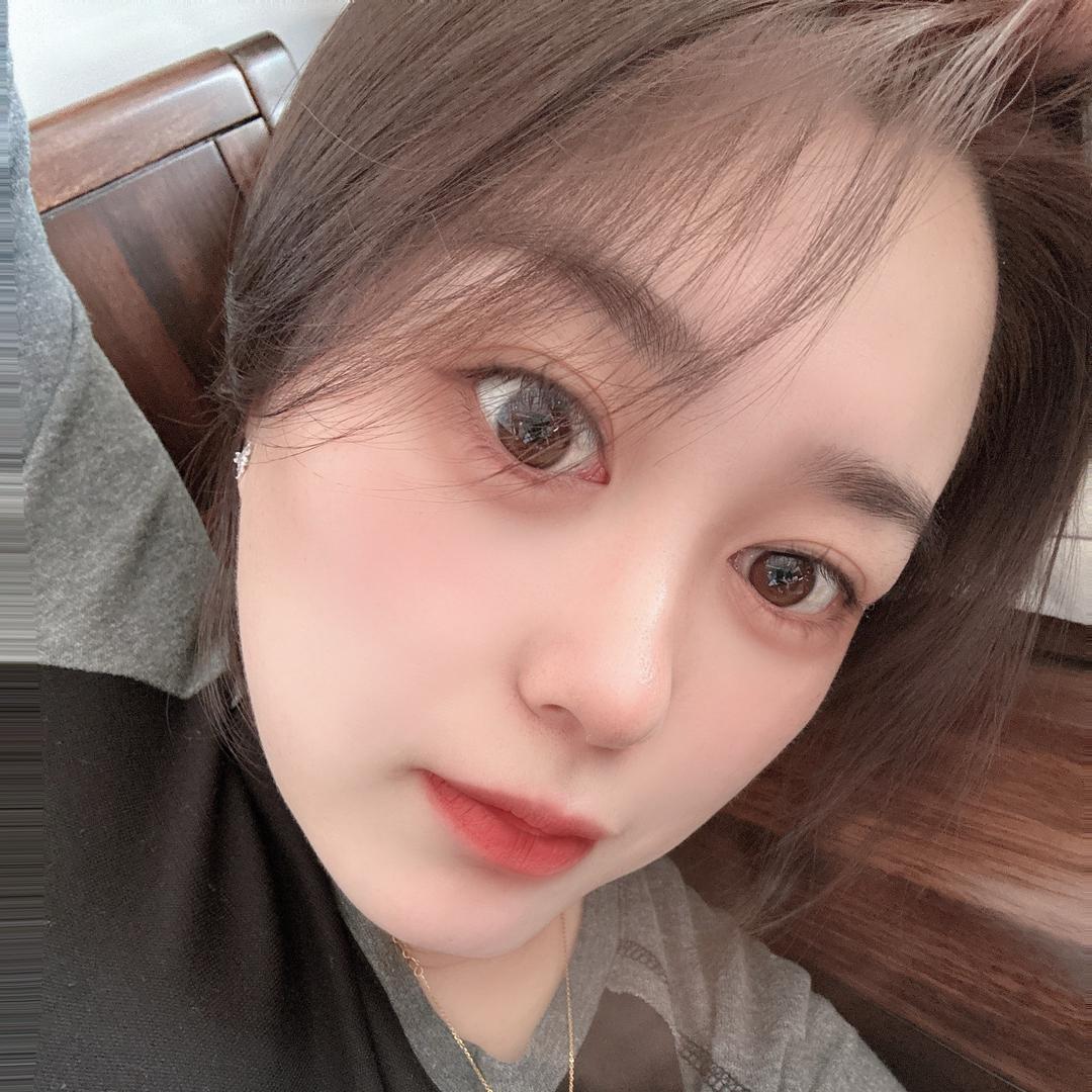 এ᭄ꦿ   小婷婷_。🌸