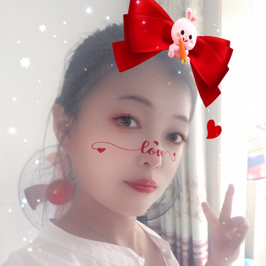 爱笑的盼盼