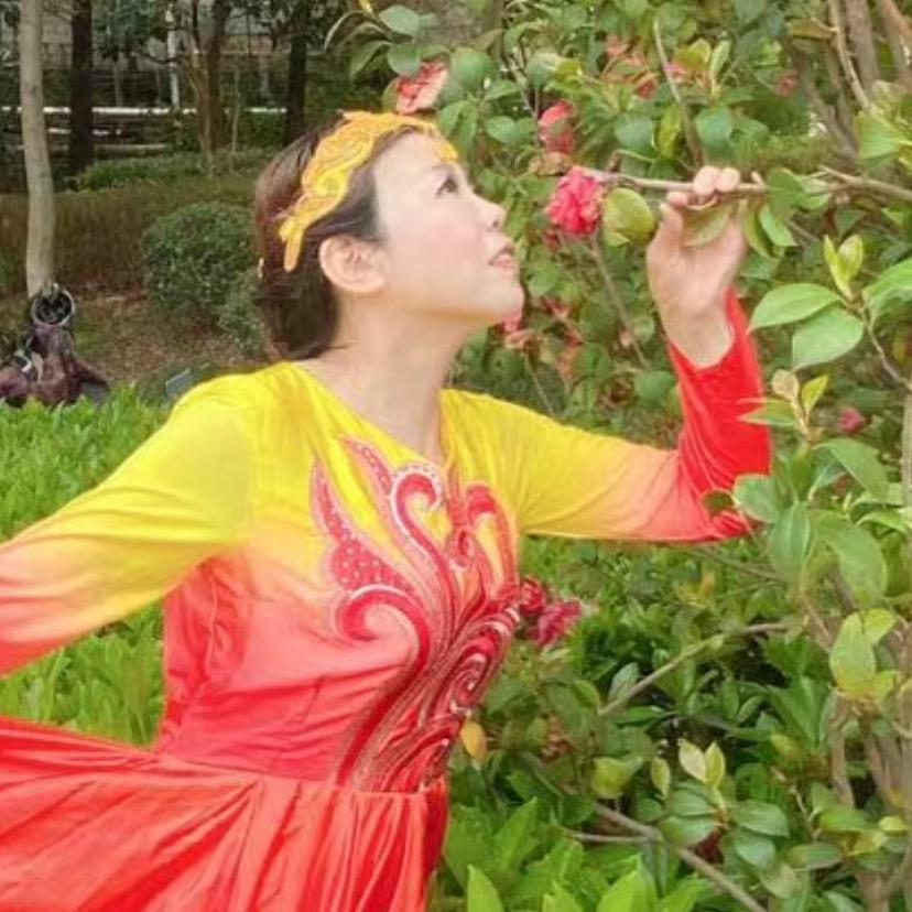 秋姐      拒聊