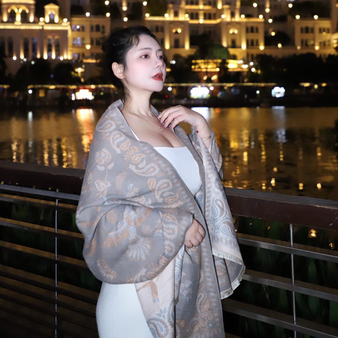 是蜜桃呐