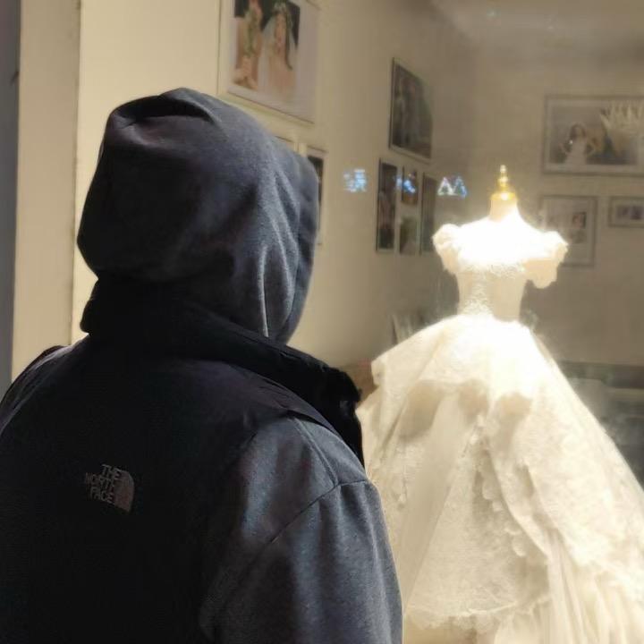 六舅不吟诗