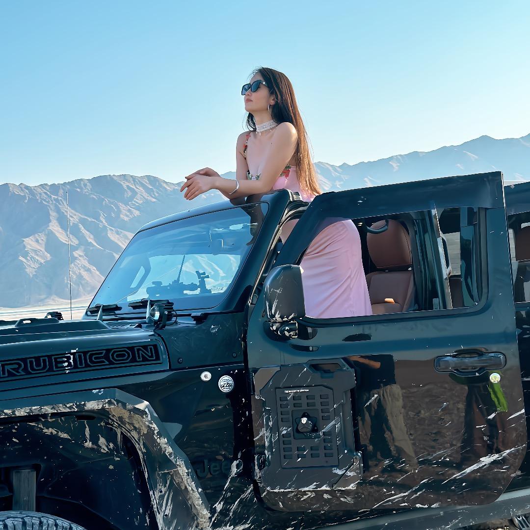 阿拉木图租车🍀～笑笑 （收不到私信）