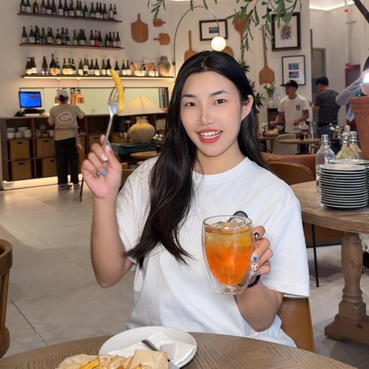 火辣欣欣子