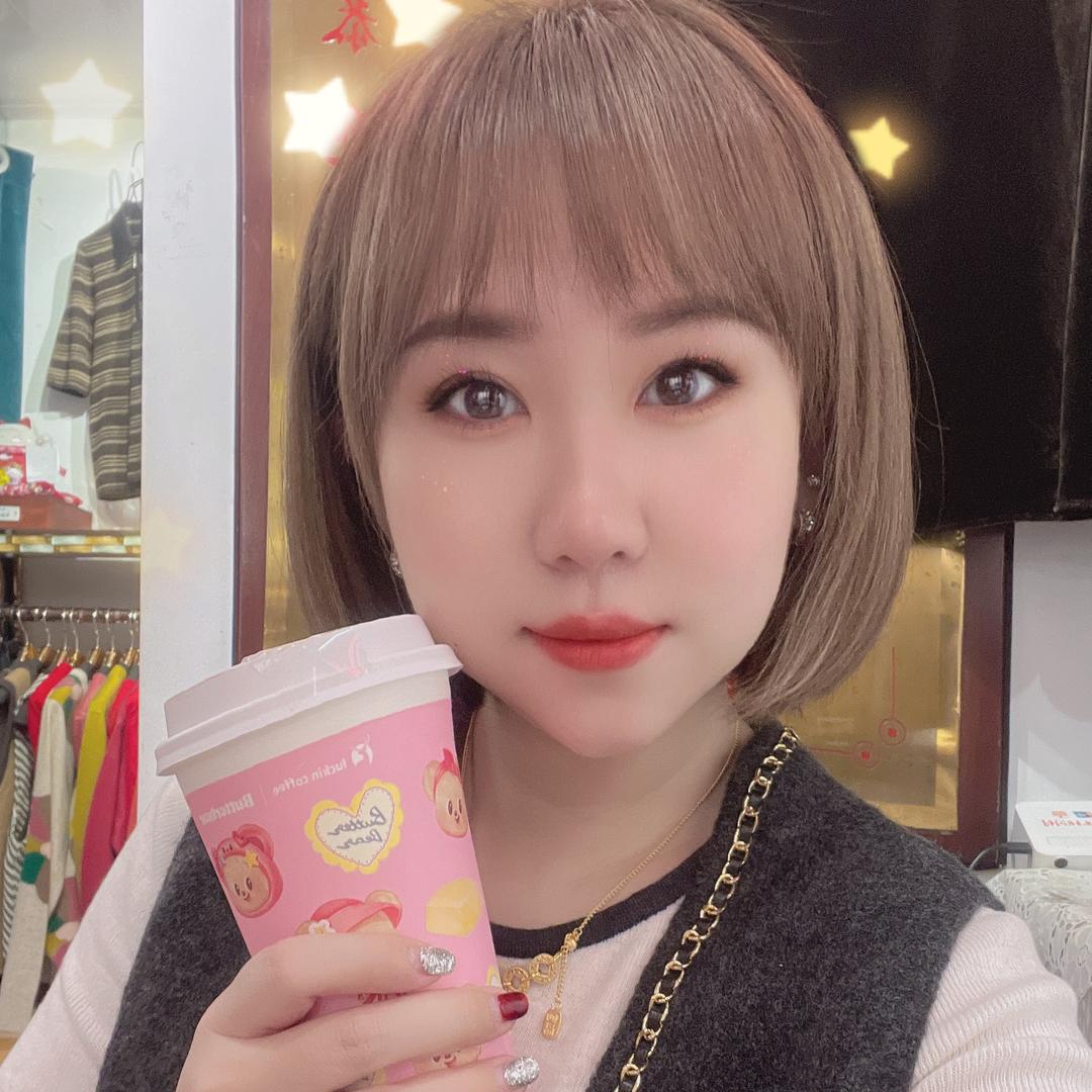 美域服饰
