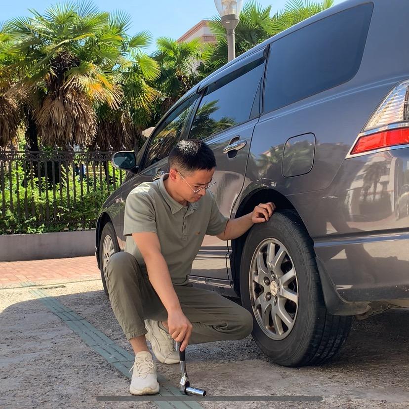 阿B搞车