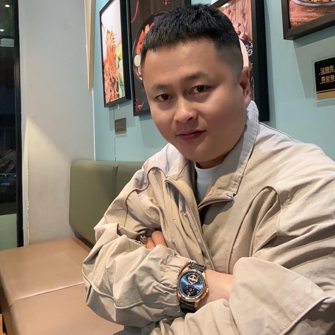 杨：炭烤小肥羊