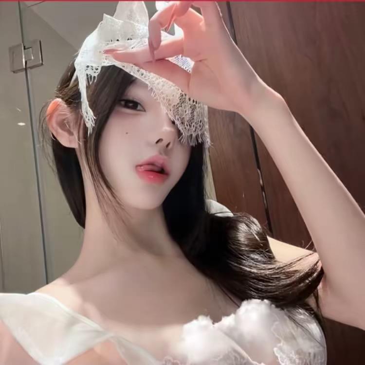 彩彩