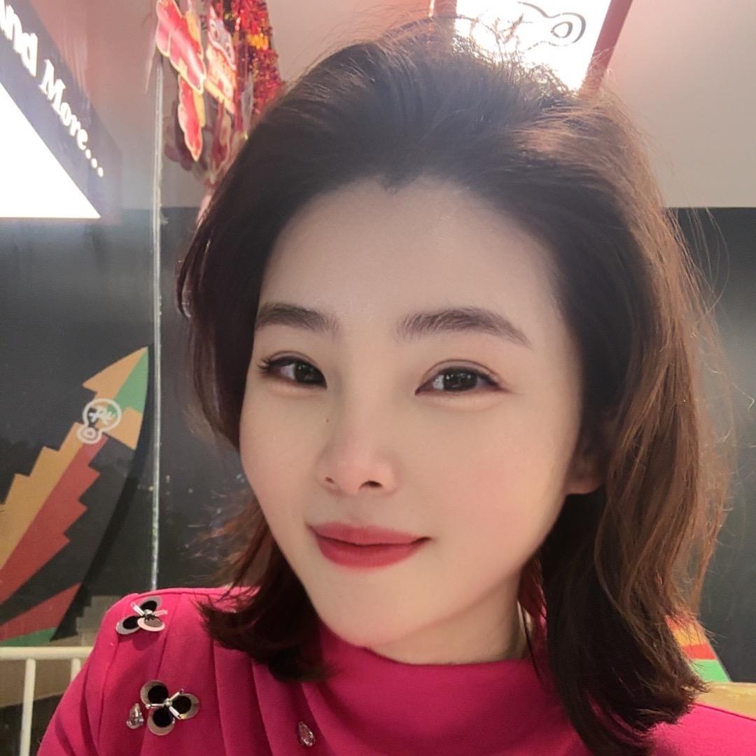 门锁一姐唐倩