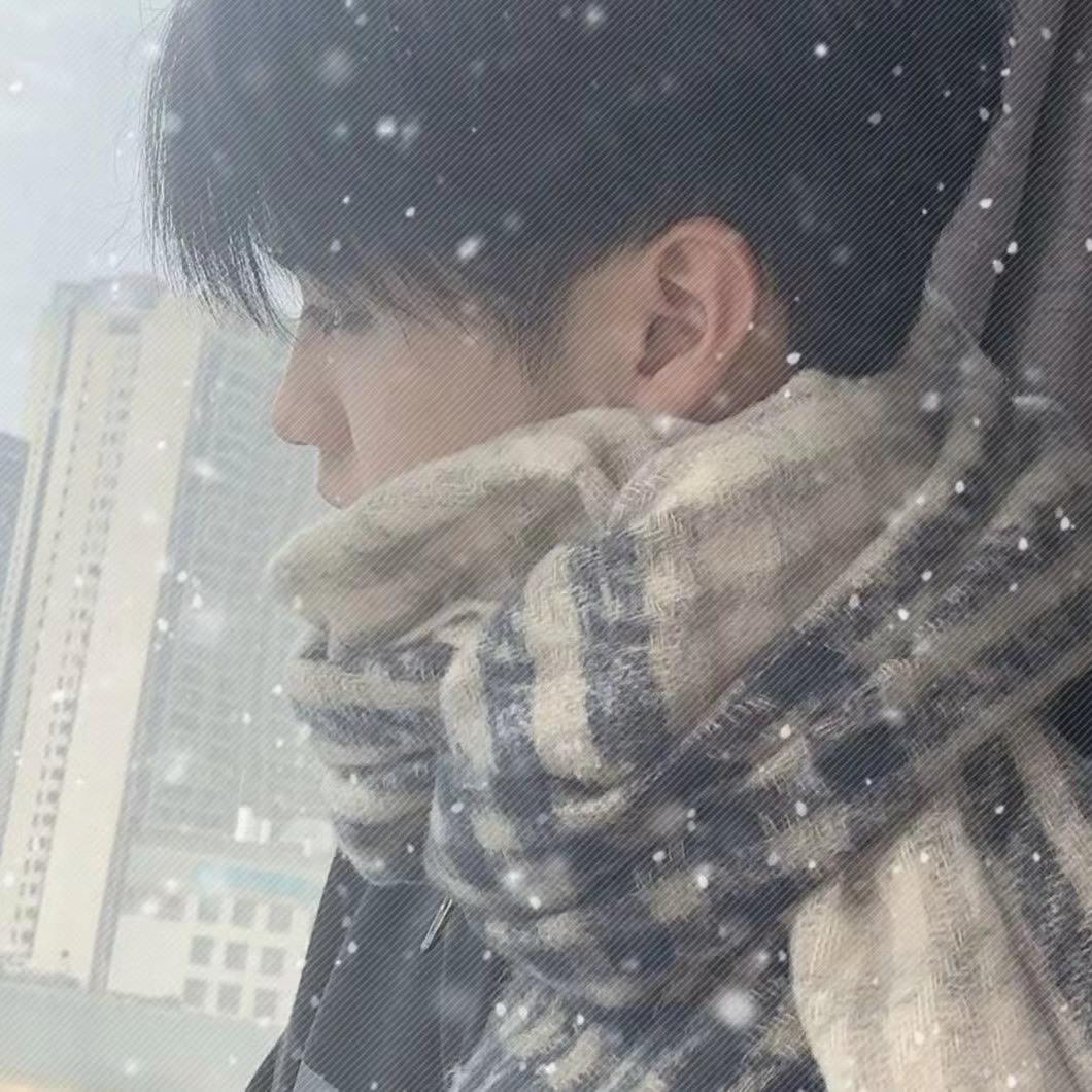 小言.