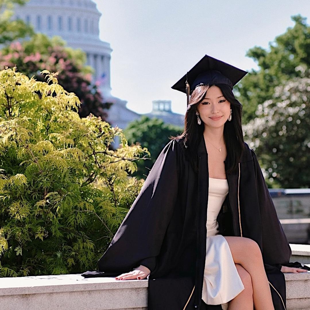 安妮姐的浪漫成长