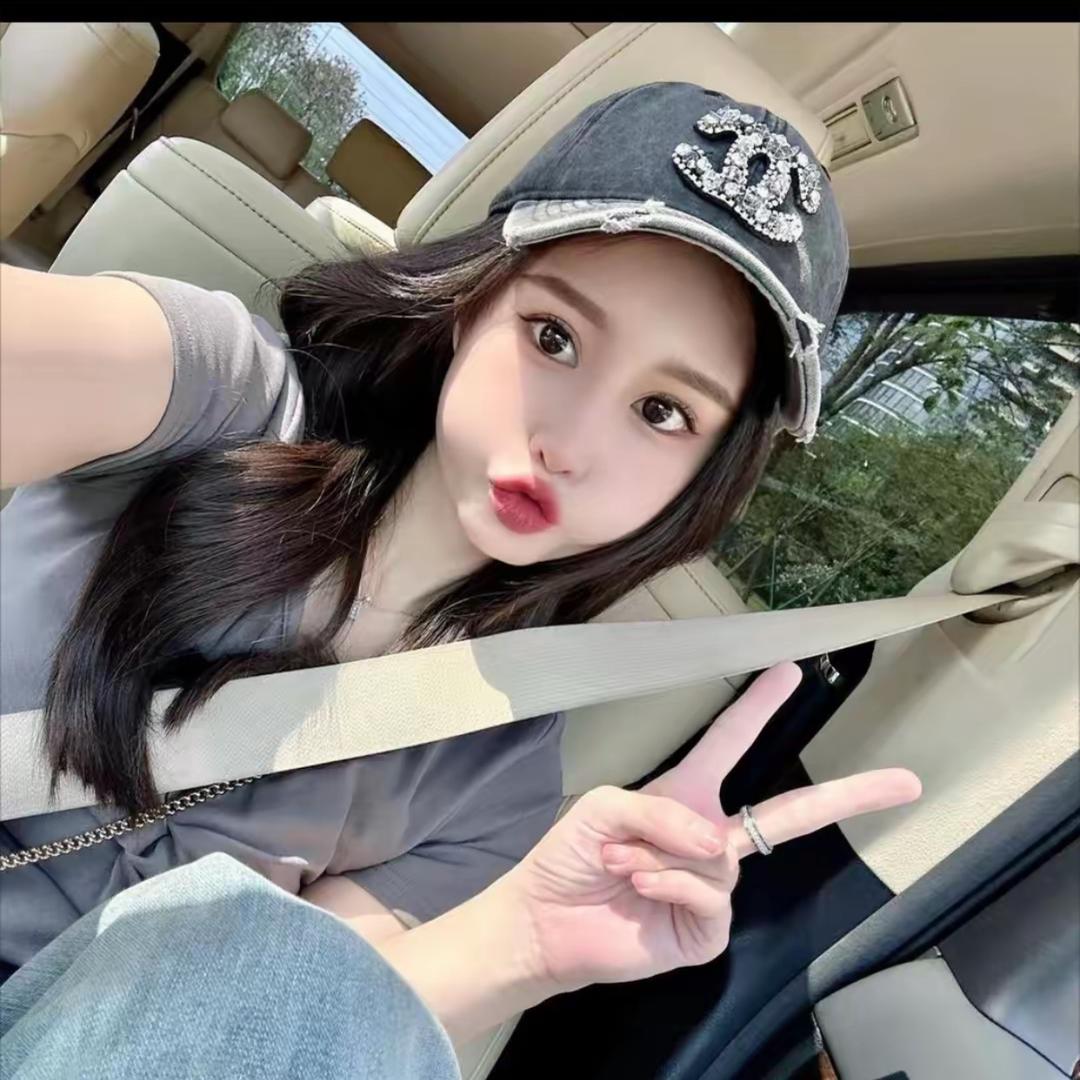 我是皮皮皮呀👑爆款穿搭