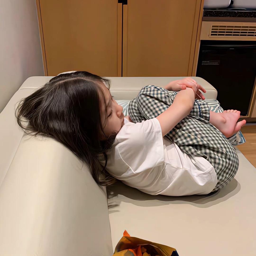 不 甜 儿