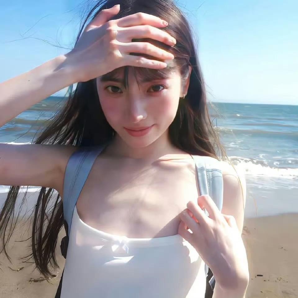 开心小泡芙.